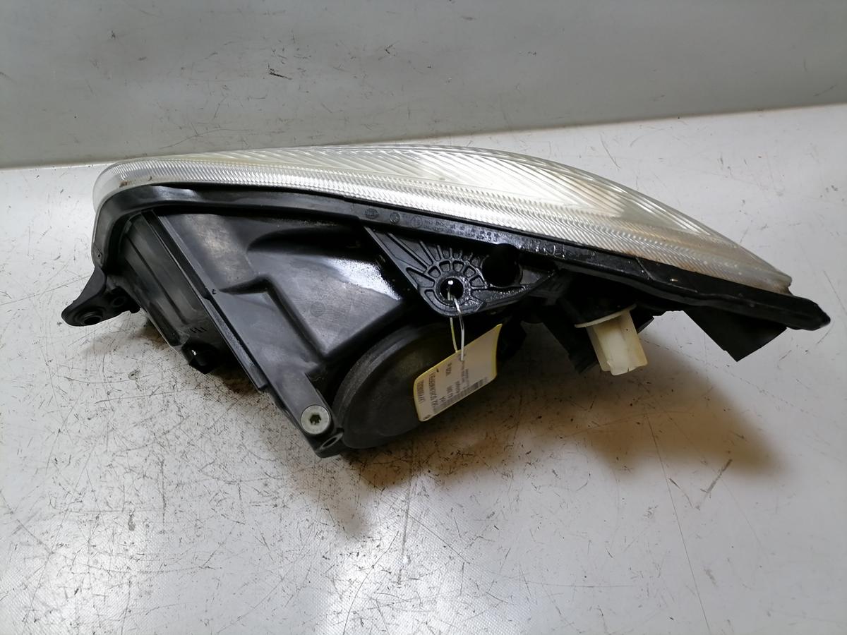 Skoda Fabia 2 5J original Scheinwerfer vorn rechts Halogen H4 Bj.2009